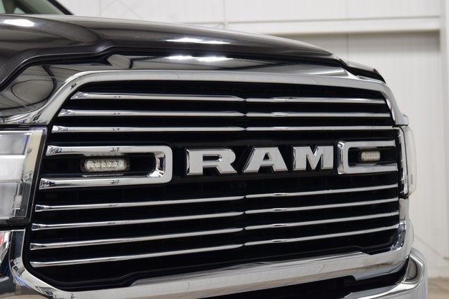 2022 Ram 3500 Laramie 4x4 Crew Cab 8' Box - 22888257 - 10