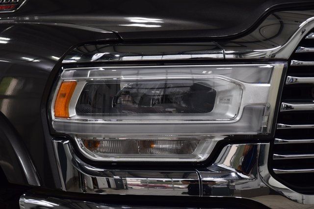 2022 Ram 3500 Laramie 4x4 Crew Cab 8' Box - 22888257 - 11