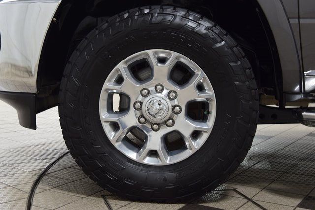 2022 Ram 3500 Laramie 4x4 Crew Cab 8' Box - 22888257 - 28
