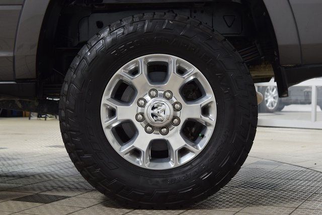 2022 Ram 3500 Laramie 4x4 Crew Cab 8' Box - 22888257 - 29