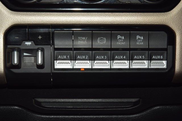2022 Ram 3500 Laramie 4x4 Crew Cab 8' Box - 22888257 - 33
