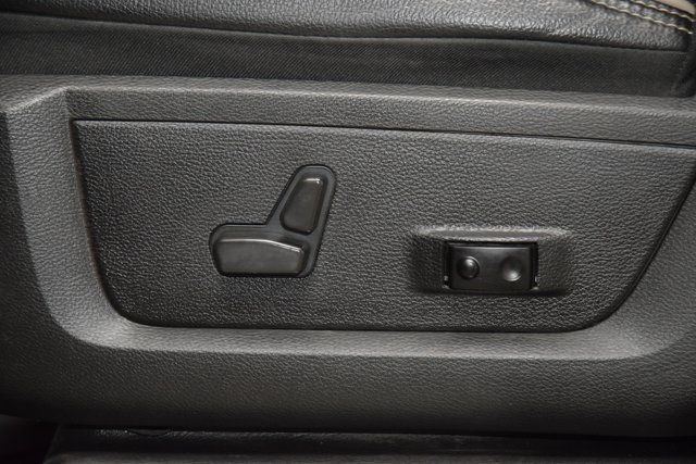 2022 Ram 3500 Laramie 4x4 Crew Cab 8' Box - 22888257 - 41