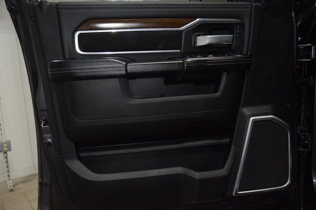 2022 Ram 3500 Laramie 4x4 Crew Cab 8' Box - 22888257 - 48