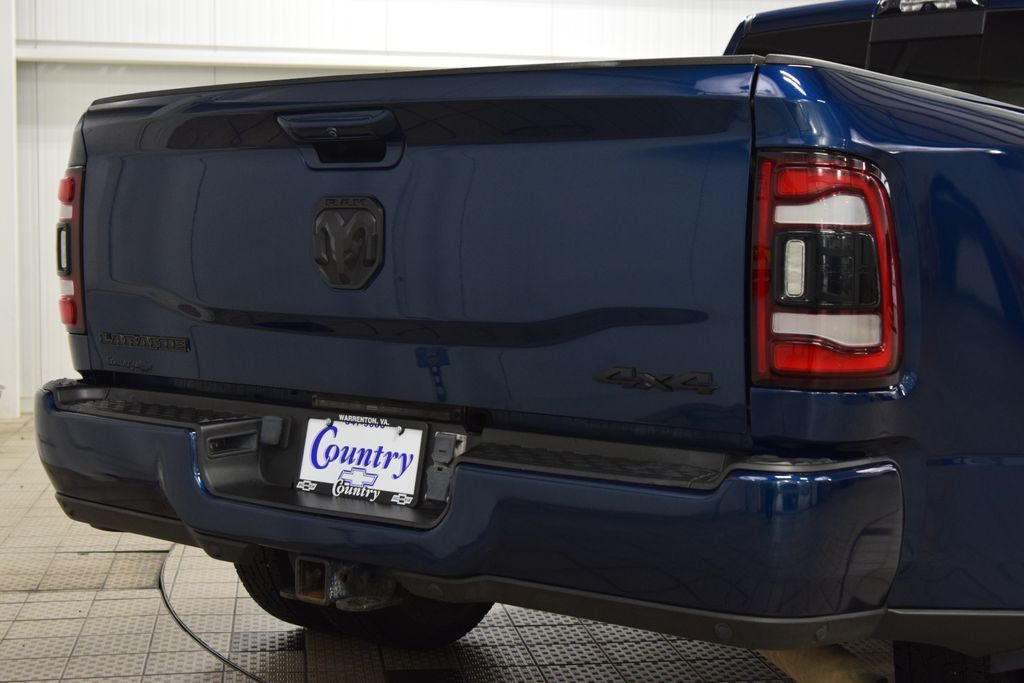 2022 Ram 3500 Laramie 4x4 Crew Cab 8' Box - 23024952 - 22