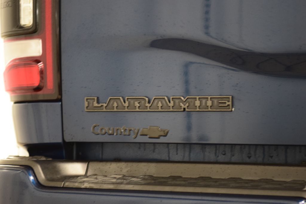 2022 Ram 3500 Laramie 4x4 Crew Cab 8' Box - 23024952 - 23
