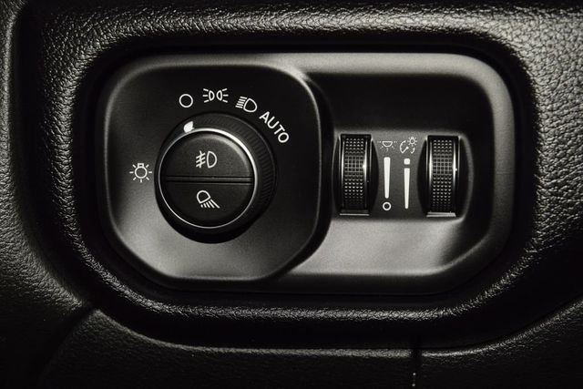 2022 Ram 3500 Laramie 4x4 Crew Cab 8' Box - 23024952 - 43