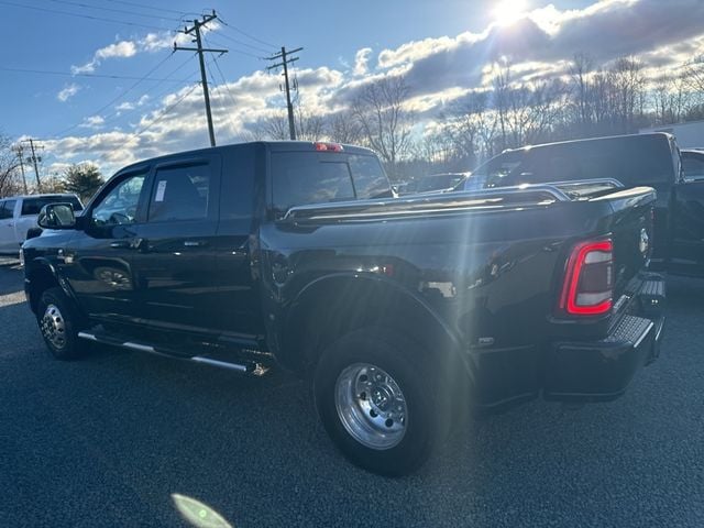 2022 Ram 3500 Laramie 4x4 Mega Cab 6'4" Box - 22772495 - 3