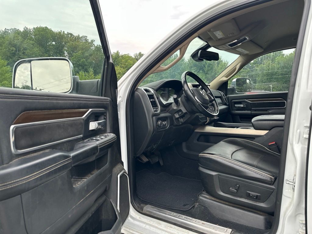 2022 Ram 3500 Laramie Level A DRW - 23058795 - 14