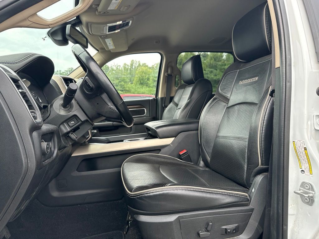 2022 Ram 3500 Laramie Level A DRW - 23058795 - 16
