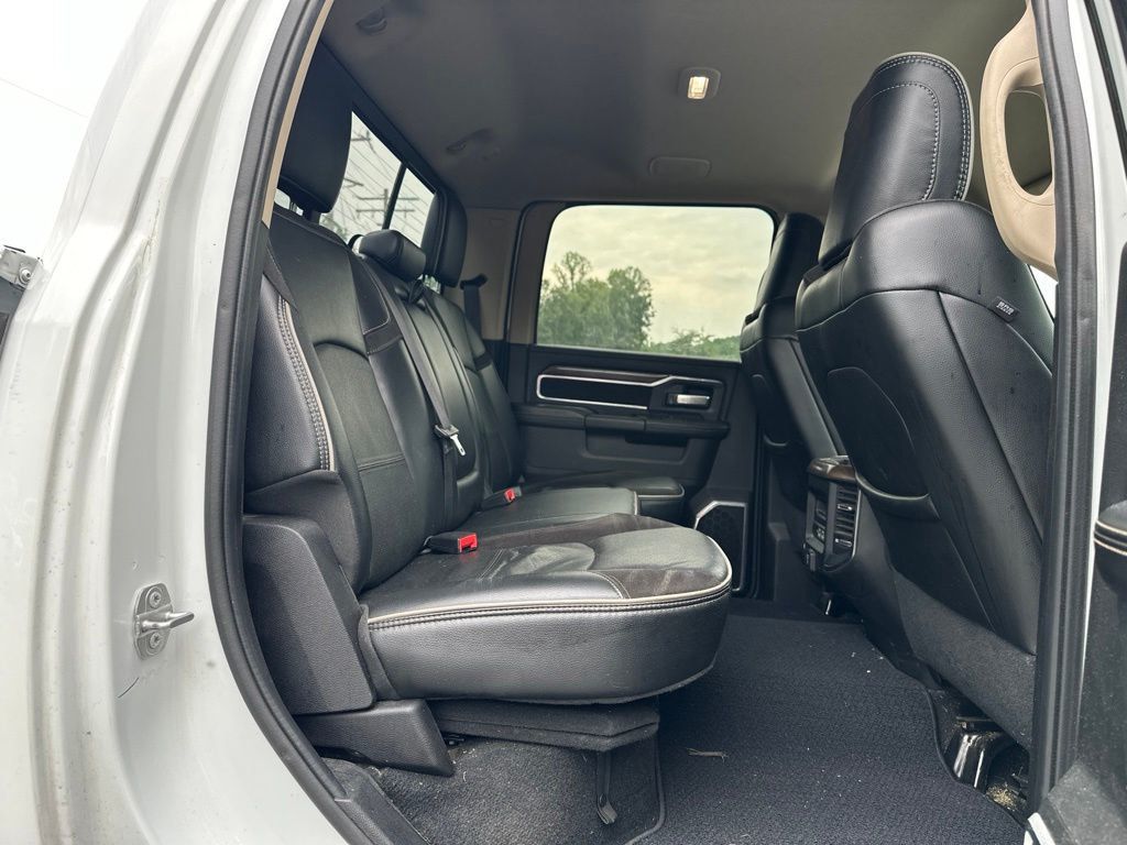 2022 Ram 3500 Laramie Level A DRW - 23058795 - 30