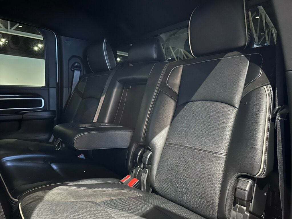 2022 Ram 3500 Laramie/MegaCab/4x4/HiOutputDiesel/NightEdition/Htd&CldSeats - 22767669 - 19