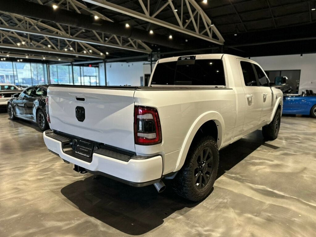 2022 Ram 3500 Laramie/MegaCab/4x4/HiOutputDiesel/NightEdition/Htd&CldSeats - 22767669 - 4