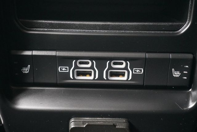 2022 Ram 3500 Limited 4x4 Crew Cab 8' Box - 23027044 - 13