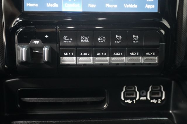 2022 Ram 3500 Limited 4x4 Crew Cab 8' Box - 23027044 - 24