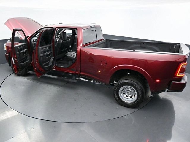 2022 Ram 3500 Limited 4x4 Crew Cab 8' Box - 22953551 - 10