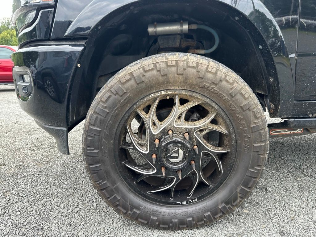 2022 Ram 3500 Limited 4x4 Mega Cab 6'4" Box - 23070080 - 7