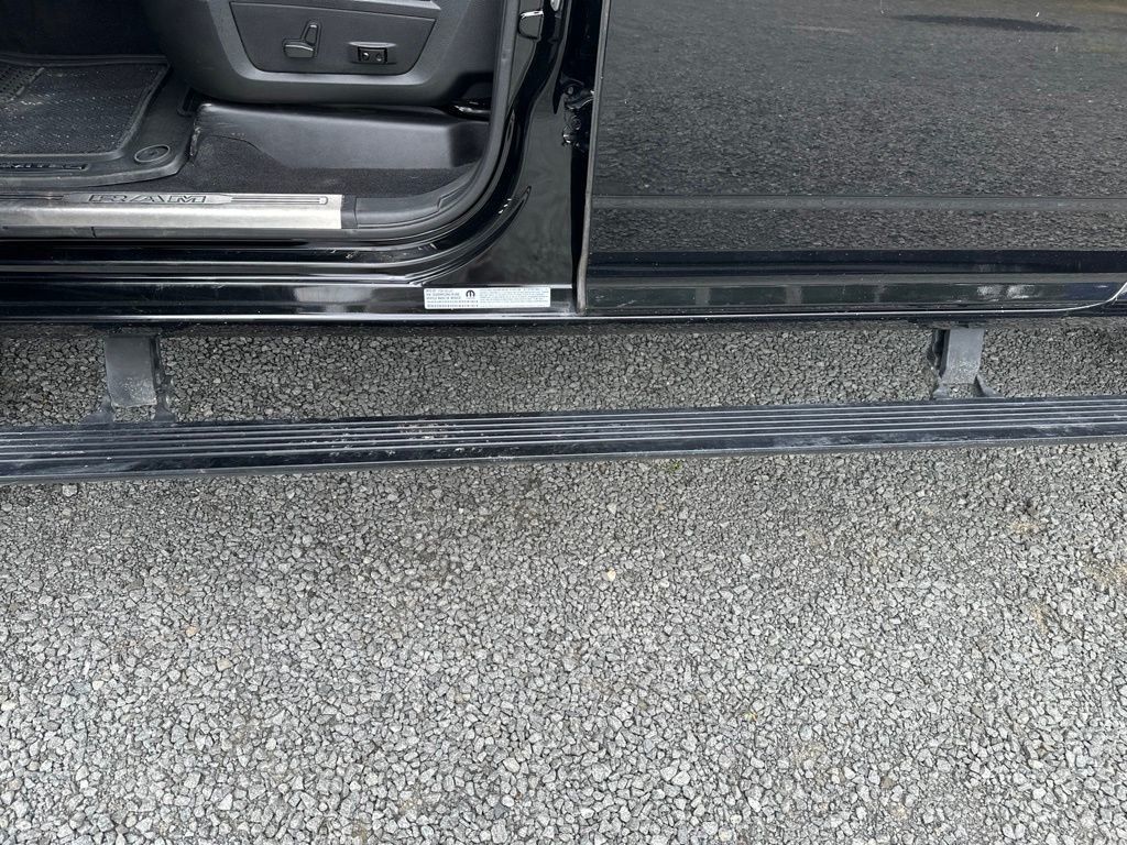 2022 Ram 3500 Limited 4x4 Mega Cab 6'4" Box - 23070080 - 8