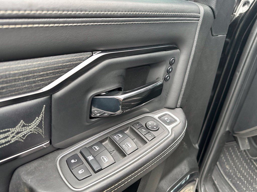 2022 Ram 3500 Limited Level 1 Night Edition AISIN Lifted Deleted - 23070080 - 20