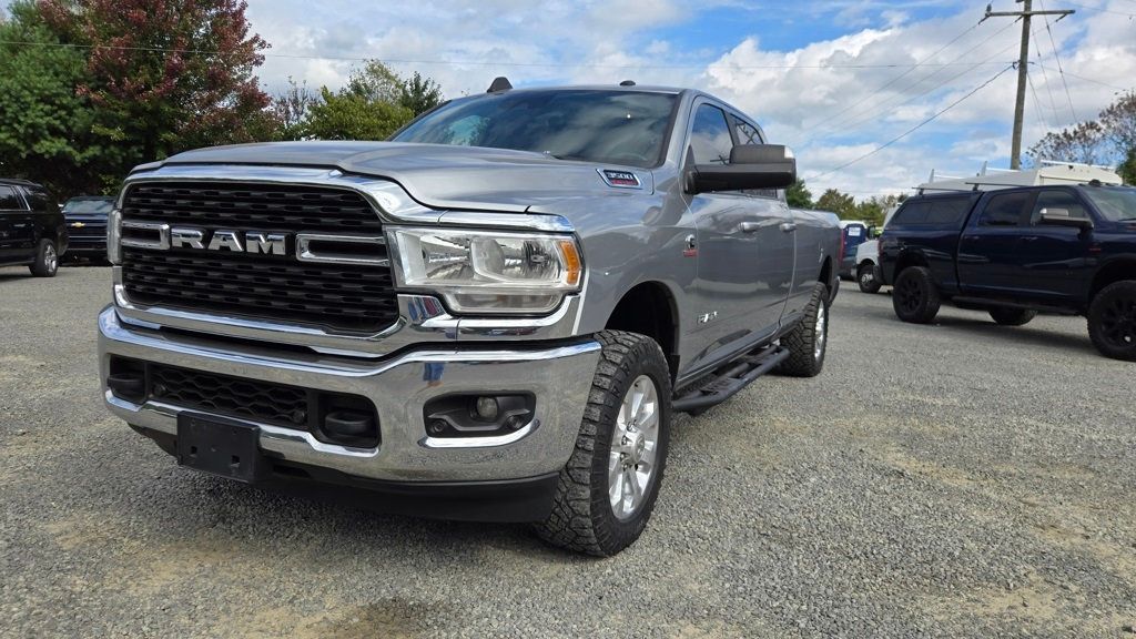 2022 Ram 3500 Lone Star photo 3