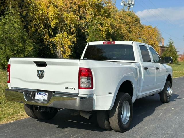 2022 Ram 3500 Tradesman 4x4 Crew Cab 8' Box - 22933675 - 9