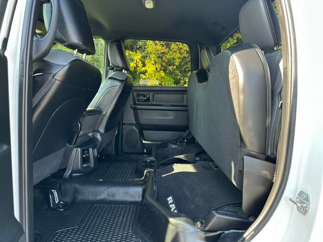 2022 Ram 3500 Tradesman 4x4 Crew Cab 8' Box - 22933675 - 16