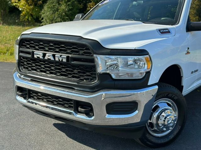 2022 Ram 3500 Tradesman 4x4 Crew Cab 8' Box - 22933675 - 1