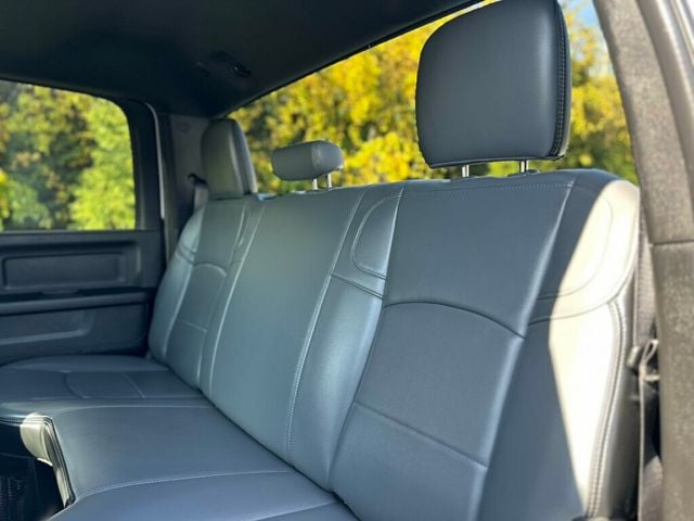 2022 Ram 3500 Tradesman 4x4 Crew Cab 8' Box - 22933675 - 19