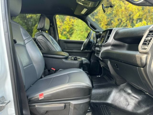 2022 Ram 3500 Tradesman 4x4 Crew Cab 8' Box - 22933675 - 25