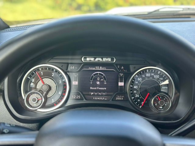 2022 Ram 3500 Tradesman 4x4 Crew Cab 8' Box - 22933675 - 32