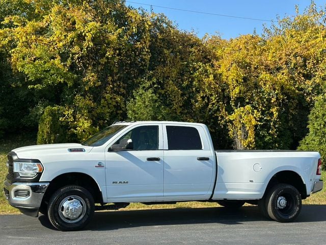 2022 Ram 3500 Tradesman 4x4 Crew Cab 8' Box - 22933675 - 3