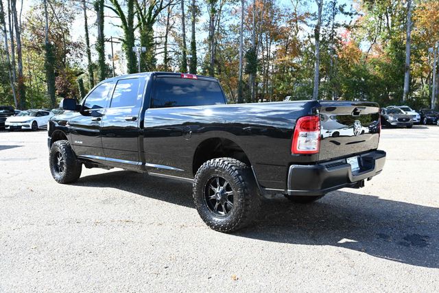 2022 Ram 3500 Tradesman 4x4 Crew Cab 8' Box with Uconnect 5 8.4'' Touchscreen - 22936597 - 2