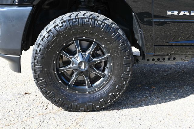 2022 Ram 3500 Tradesman 4x4 Crew Cab 8' Box with Uconnect 5 8.4'' Touchscreen - 22936597 - 8