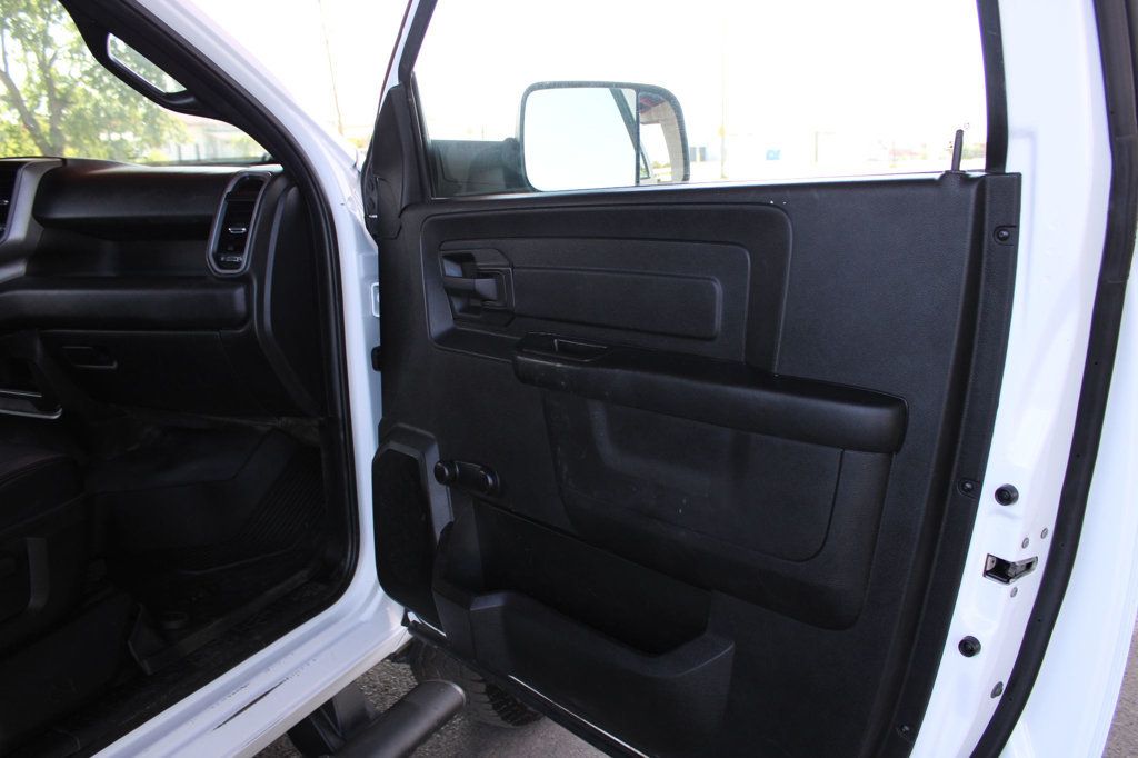 2022 Ram 3500 Tradesman 4x4 Reg Cab 8' Box - 23065194 - 14