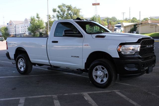 2022 Ram 3500 Tradesman 4x4 Reg Cab 8' Box - 23065194 - 3