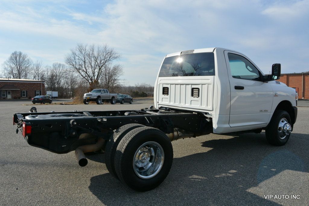 2022 Ram 3500 Chassis Cab  - 22977745 - 19