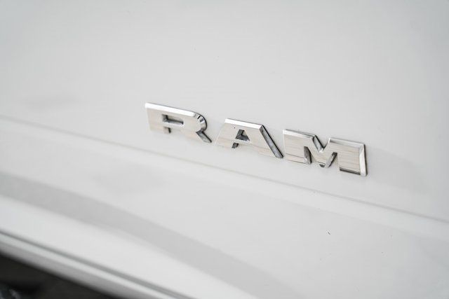 2022 Ram 3500 Chassis Cab 3500 CREW 4X4 * 6.7 CUMMINS * 9' FLATBED * 1 OWNER - 21846103 - 11