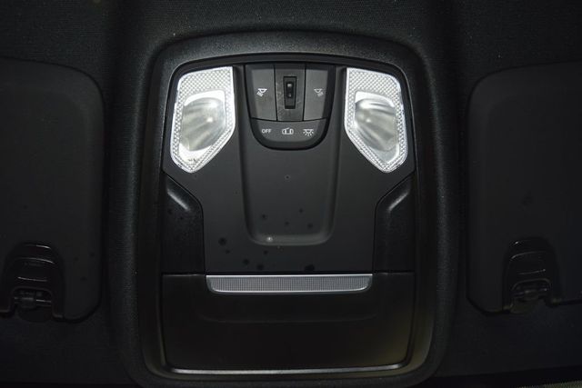 2022 Ram 3500 Chassis Cab 3500 REG CAB 4X4 * CUMMINS * 11' FLATBED * LOCAL TRADE - 23041649 - 37