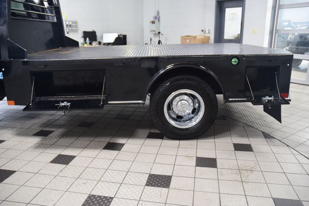 2022 Ram 3500 Chassis Cab 3500 REG CAB 4X4 * CUMMINS * 11' FLATBED * LOCAL TRADE - 23041649 - 39