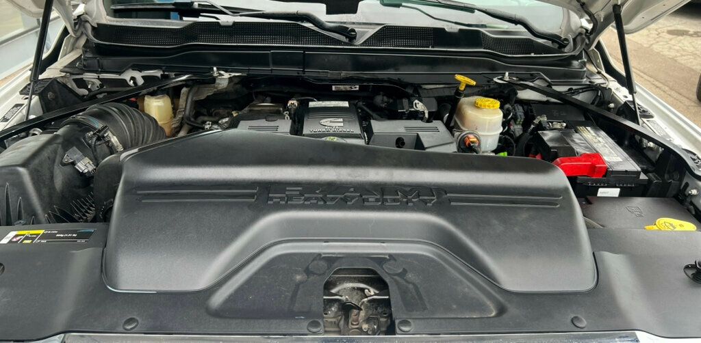 2022 Ram 3500 Chassis Cab Tradesman 4WD Crew Cab 60" CA 172.4" WB - 22980562 - 9