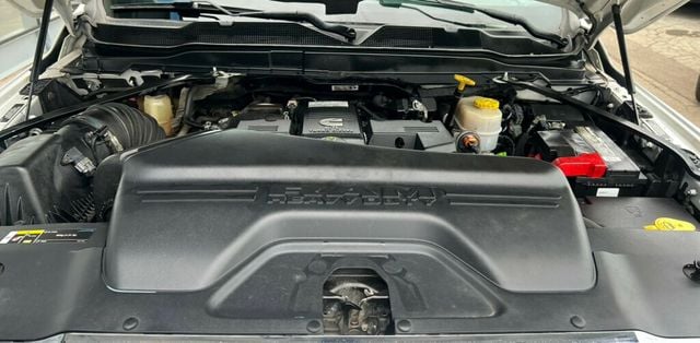 2022 Ram 3500 Chassis Cab Tradesman 4WD Crew Cab 60" CA 172.4" WB - 22980562 - 9