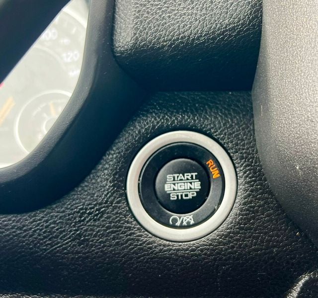 2022 Ram 3500 Chassis Cab Tradesman 4WD Crew Cab 60" CA 172.4" WB - 22980562 - 19