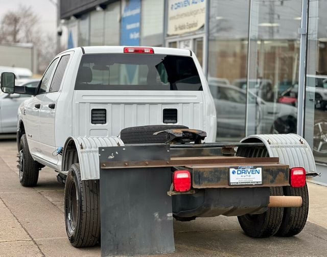 2022 Ram 3500 Chassis Cab Tradesman 4WD Crew Cab 60" CA 172.4" WB - 22980562 - 2