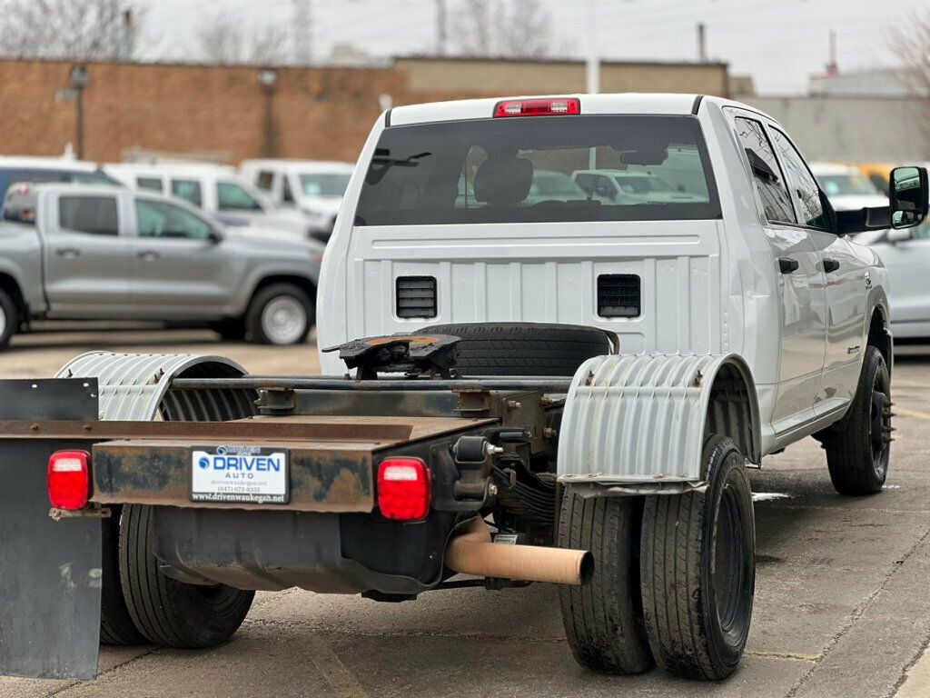 2022 Ram 3500 Chassis Cab Tradesman 4WD Crew Cab 60" CA 172.4" WB - 22980562 - 4