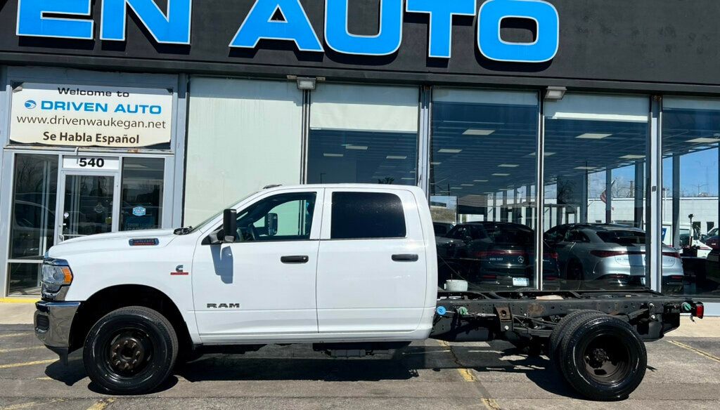 2022 Ram 3500 Chassis Cab Tradesman 4WD Crew Cab 60" CA 172.4" WB - 23011766 - 1