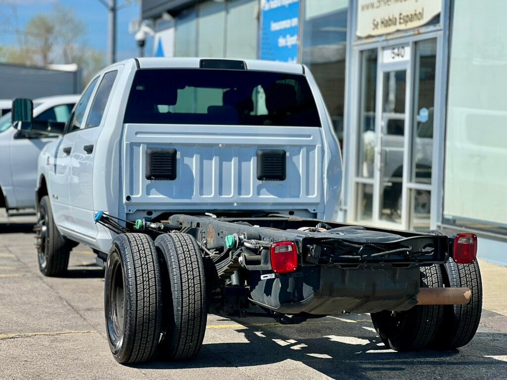 2022 Ram 3500 Chassis Cab Tradesman 4WD Crew Cab 60" CA 172.4" WB - 23011766 - 2