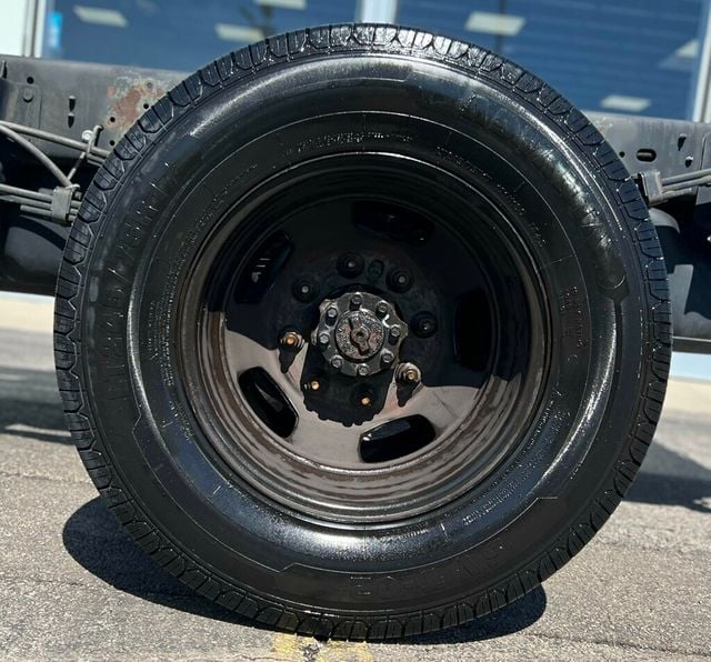 2022 Ram 3500 Chassis Cab Tradesman 4WD Crew Cab 60" CA 172.4" WB - 23011766 - 29