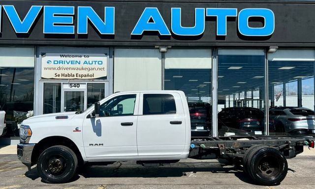 2022 Ram 3500 Chassis Cab Tradesman 4WD Crew Cab 60" CA 172.4" WB - 23011766 - 31