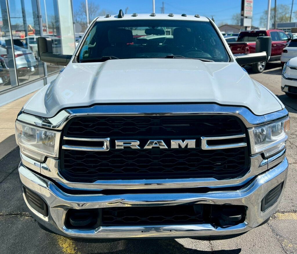 2022 Ram 3500 Chassis Cab Tradesman 4WD Crew Cab 60" CA 172.4" WB - 23011766 - 37