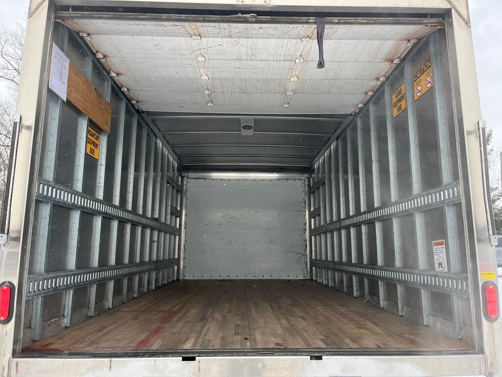 2022 Ram 4500 Chassis Cab ONE OWNER - CLEAN CARFAX Box Truck Cube  - 22974914 - 32