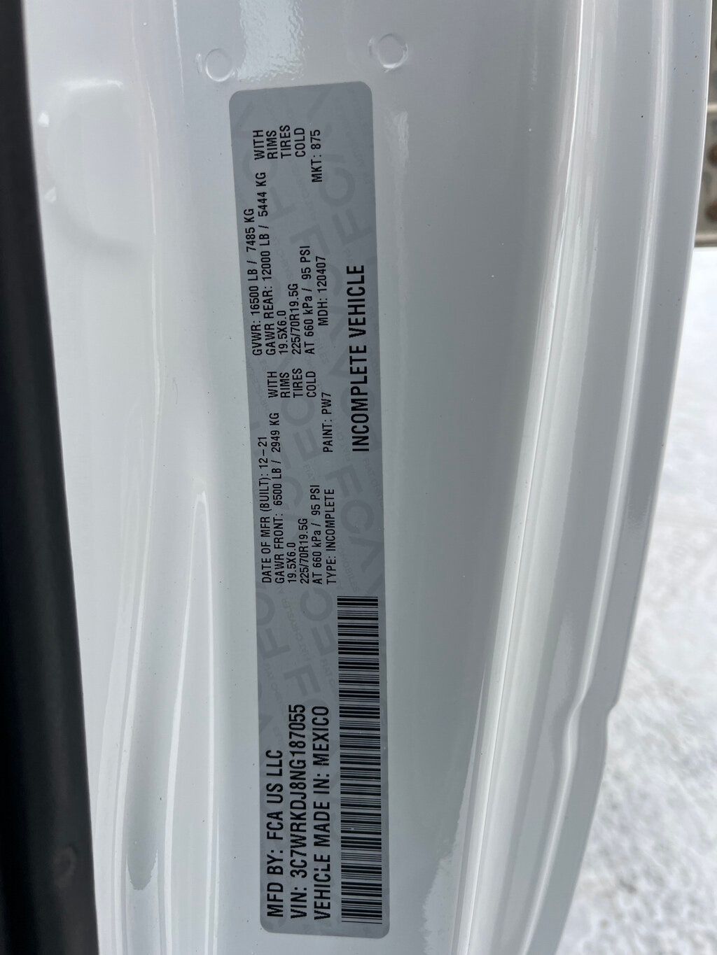 2022 Ram 4500 Chassis Cab ONE OWNER - CLEAN CARFAX Box Truck Cube  - 22974914 - 37